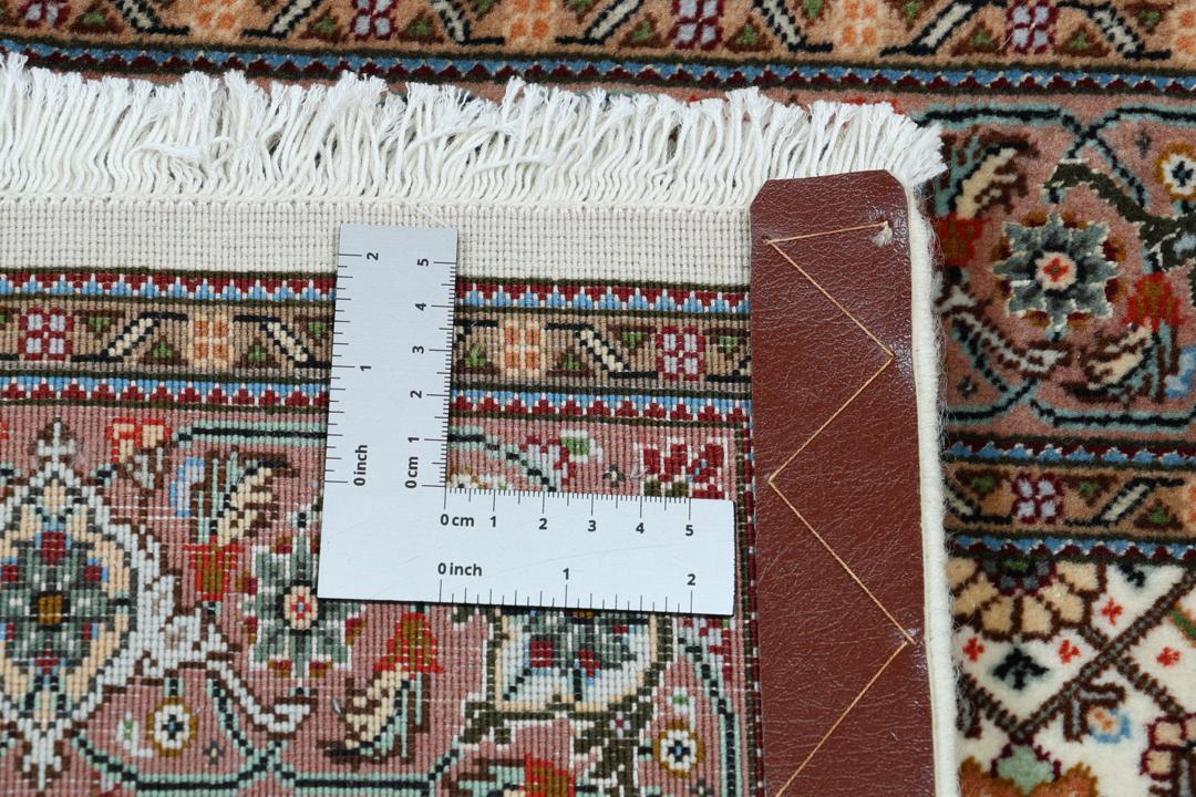 Håndknyttet Tabriz løber med indviklede blomstermønstre i beige og rød