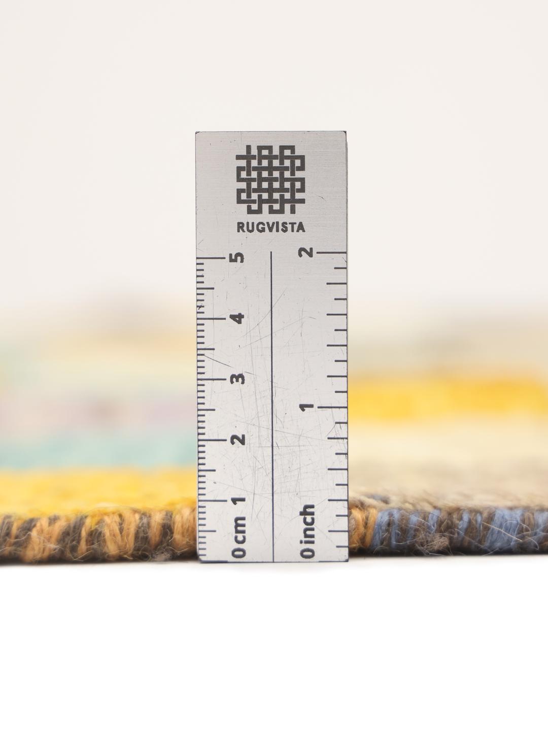 Handgeknoopt Afghaans tapijt met een kleurrijk ruitpatroon in wol