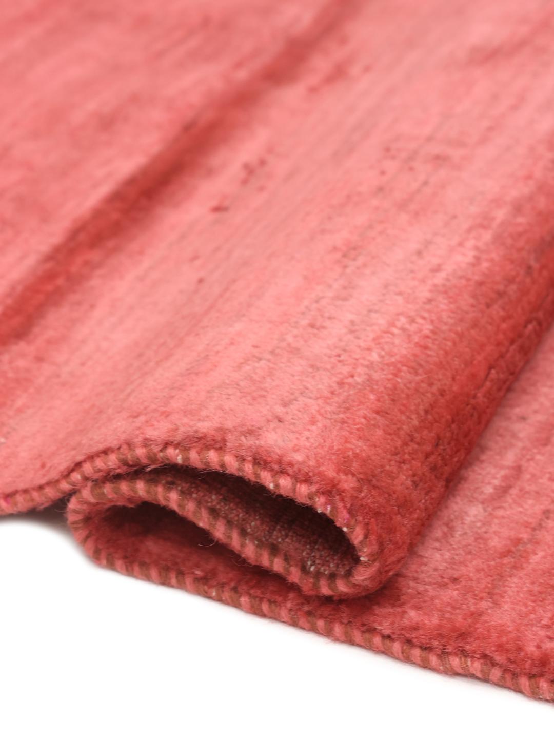 Handgeknoopt rood Gabbeh-tapijt uit het Midden-Oosten