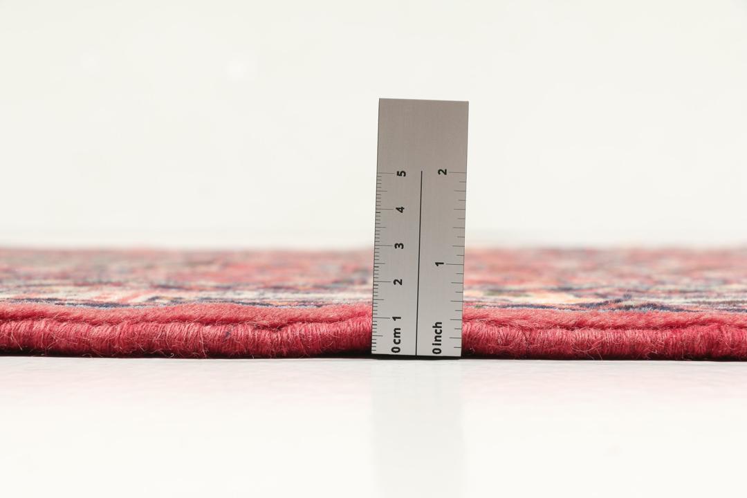 Handgeknüpfter Asadabad-Teppich aus dem Nahen Osten in Dunkelrot