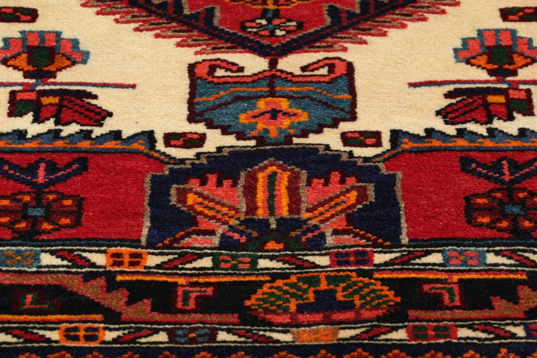 Handgeknüpfter Hamadan-Teppich aus dem Nahen Osten mit mehrfarbigen geometrischen Mustern