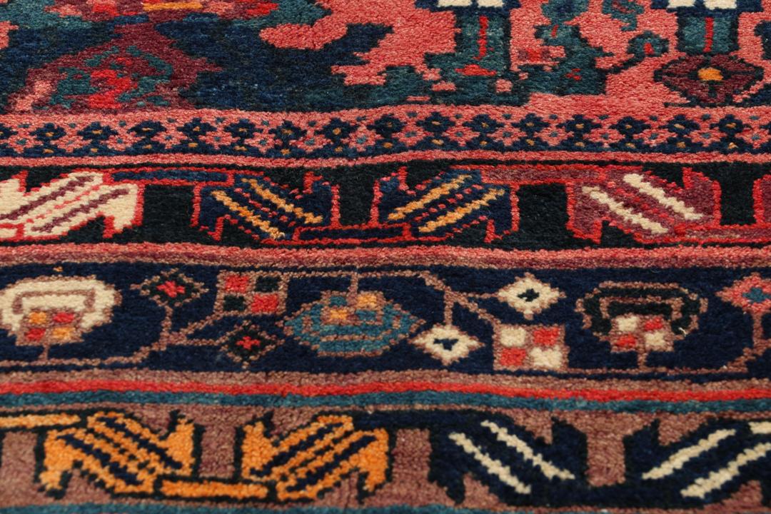 Handgeknoopt Afshar-tapijt uit het Midden-Oosten in rijke rode en blauwe tinten