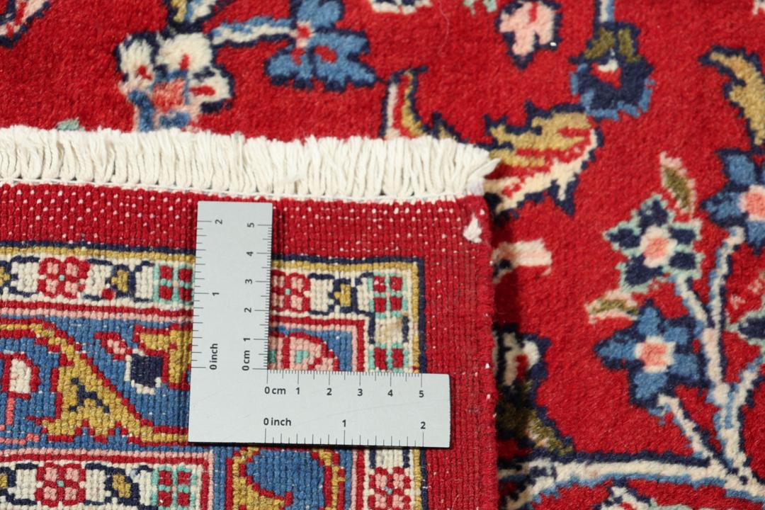 Hamadan Shahrbaf handgeknoopt tapijt met rood veld en bloemenmedaillon uit het Midden-Oosten
