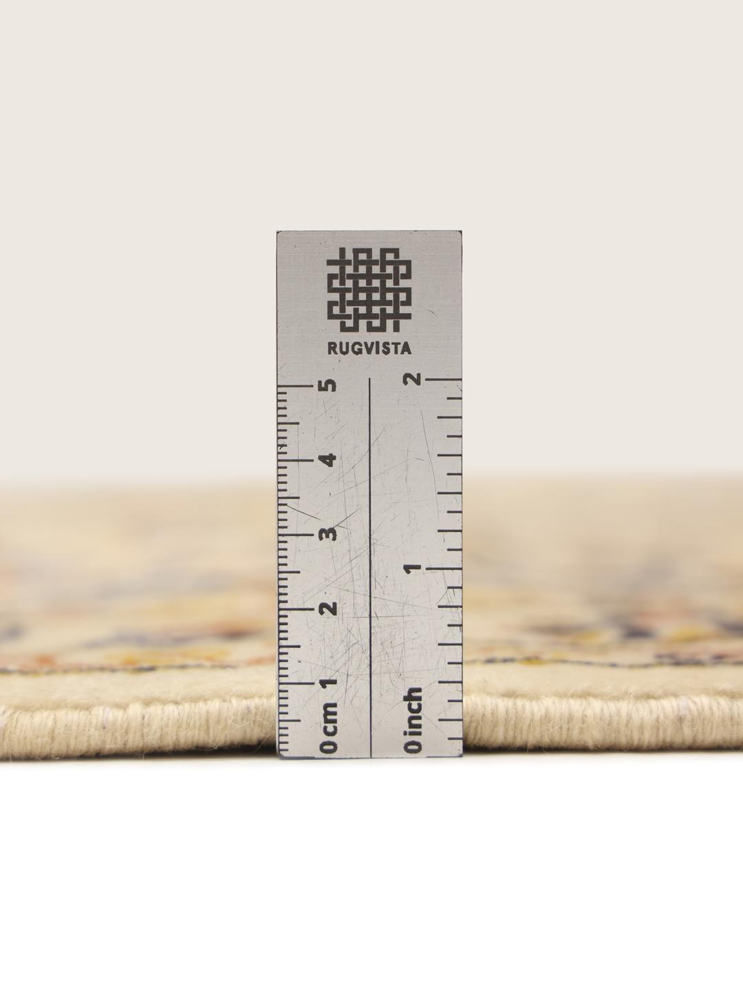 Håndknyttet Keshan-tæppe fra Mellemøsten i beige nuancer
