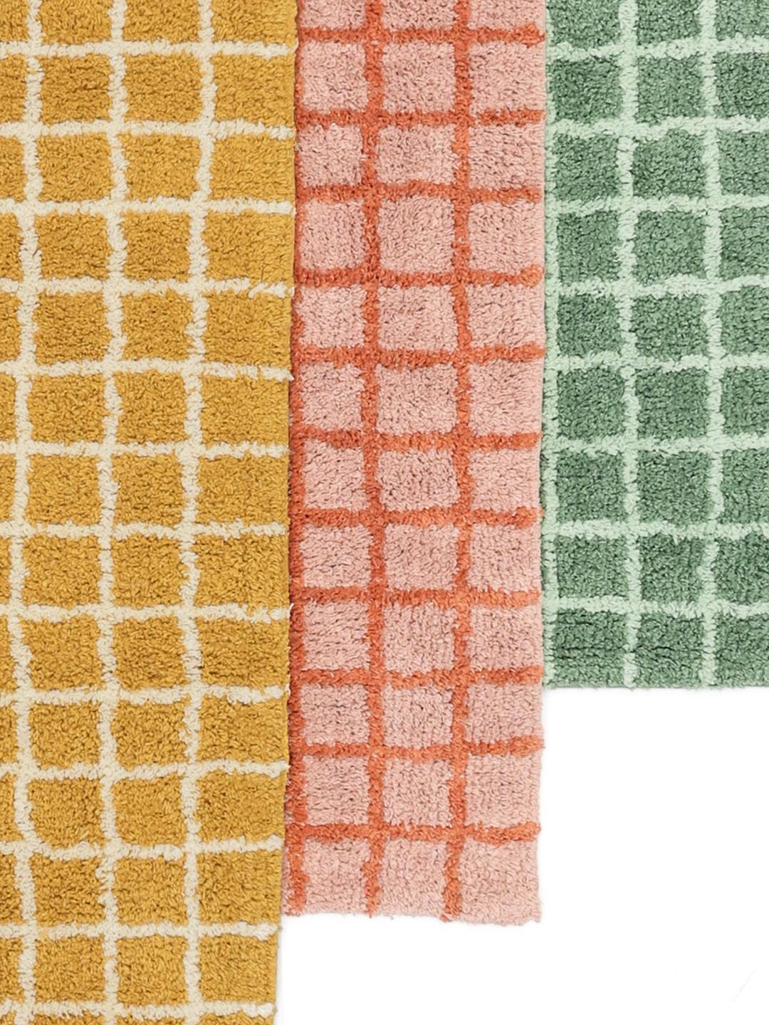 Tapis de bain rose