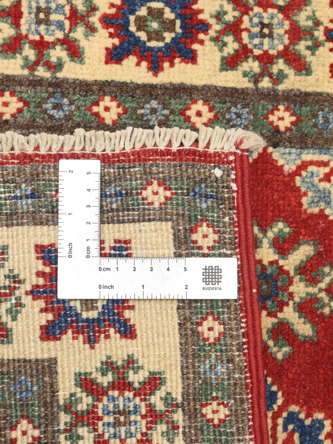 Handgeknüpfter afghanischer Kazak-Teppich in Rot mit geometrischen Motiven