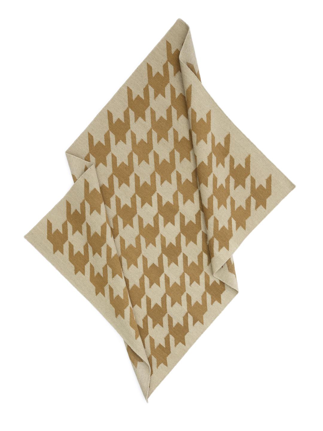 Tapis à motif pied-de-poule beige et marron