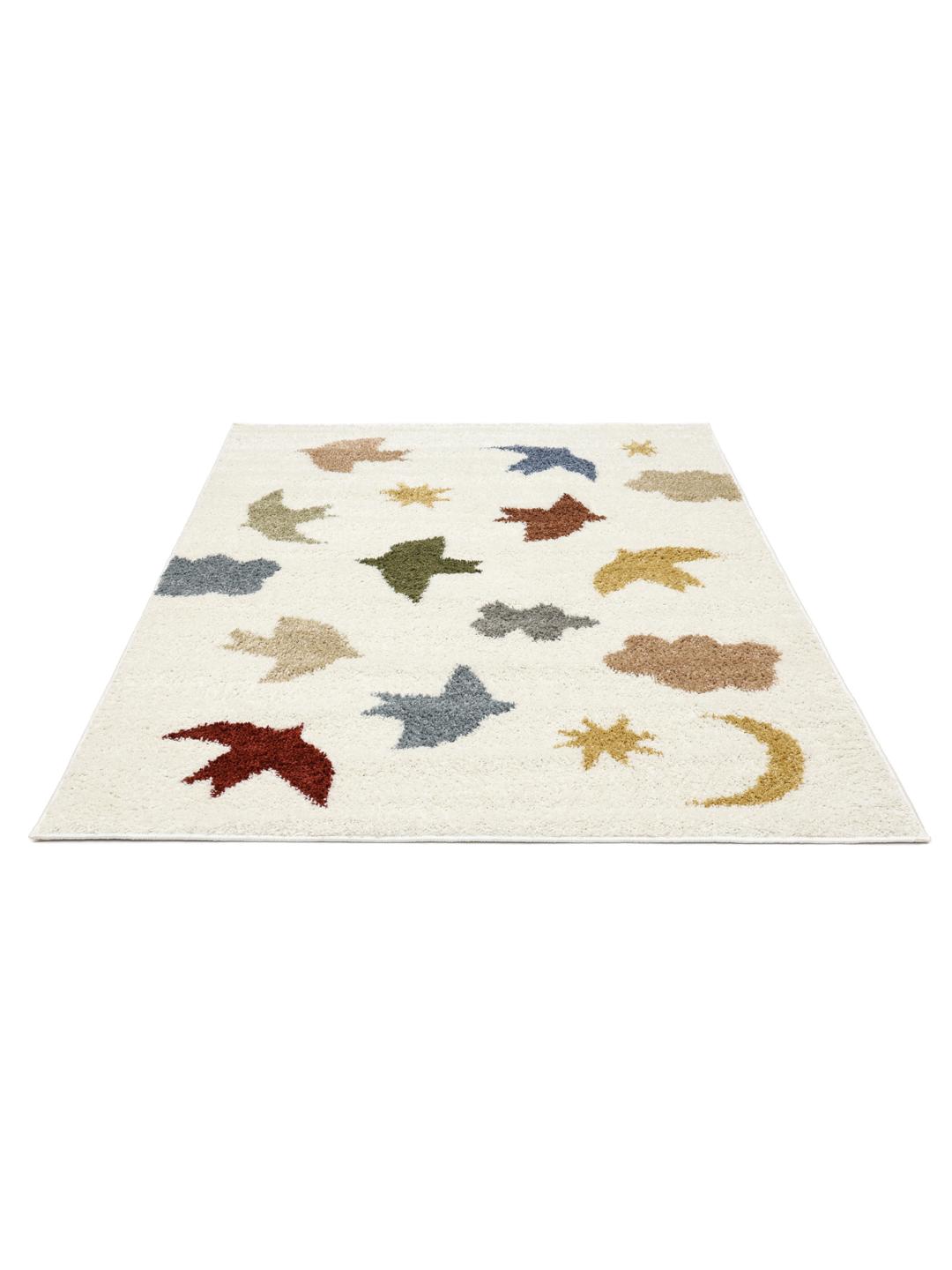 Kinderkleed in off white met veelkleurige vogel- en sterrenmotieven