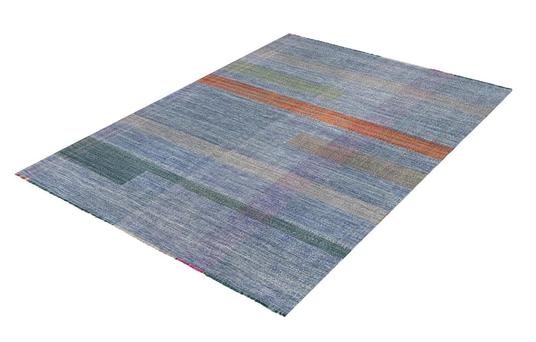 Håndvævet Kelim-tæppe fra Afghanistan med et moderne blåt og flerfarvet geometrisk design.