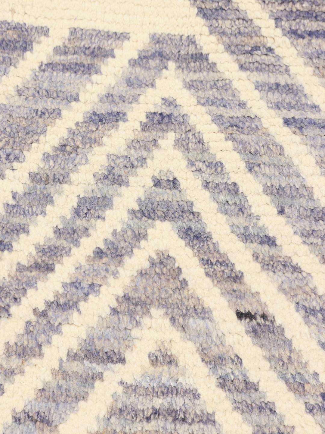 Handgeknoopt Berberstijl tapijt uit Afghanistan in blauw en beige