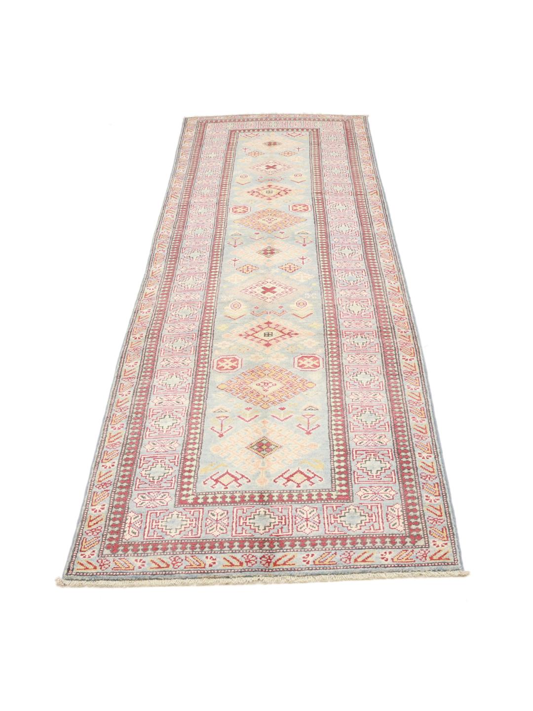 Tapis couloir afghan noué à la main avec des motifs géométriques en bleu et rouge