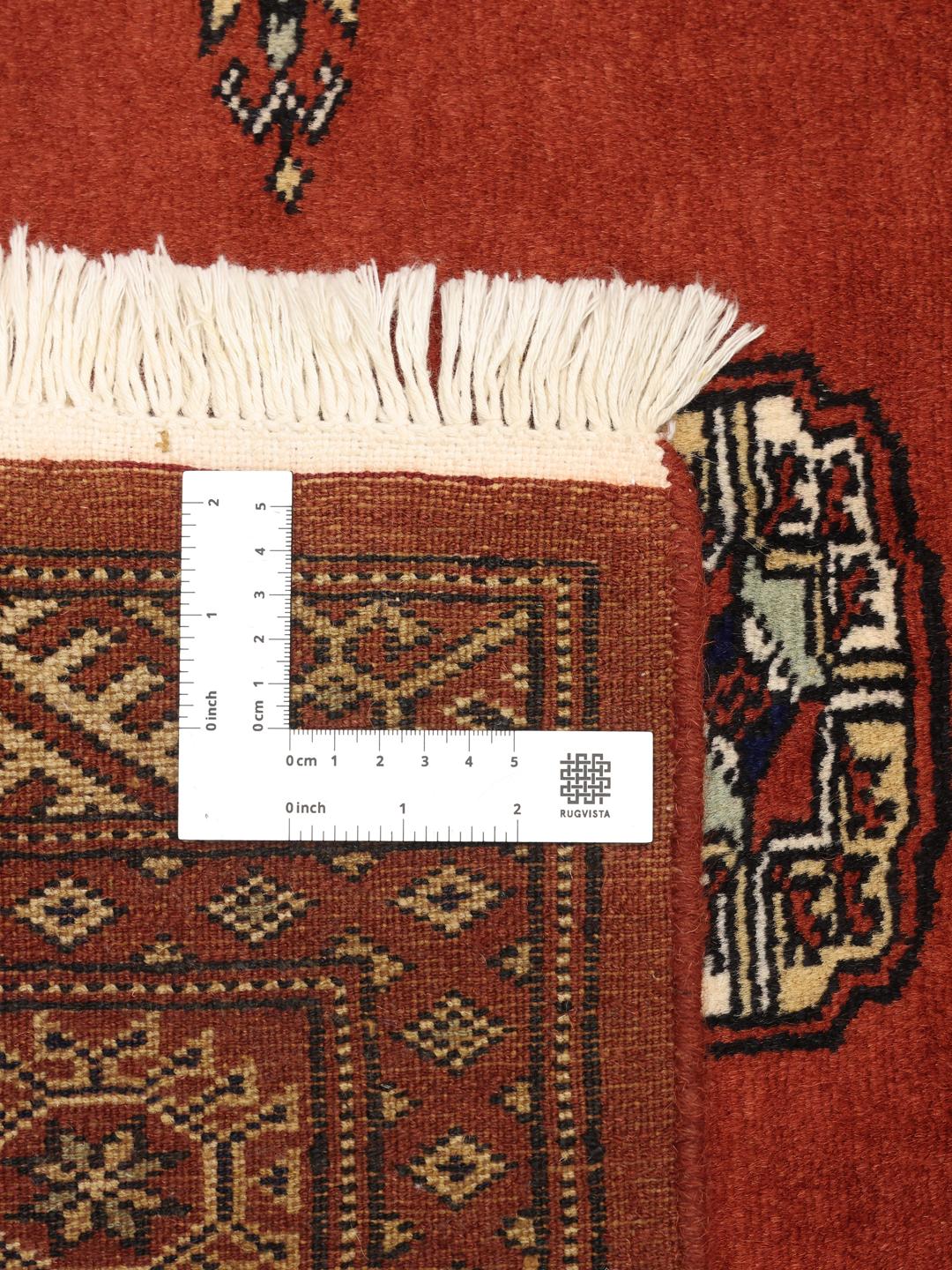 Håndknyttet rødt Pakistan Bokhara 2ply tæppe med gentagne geometriske motiver