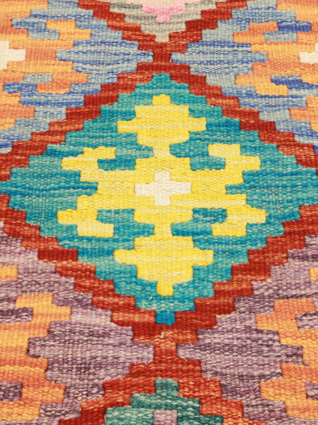 Kelim afghano tessuto a mano con un vivace motivo a rombi multicolore