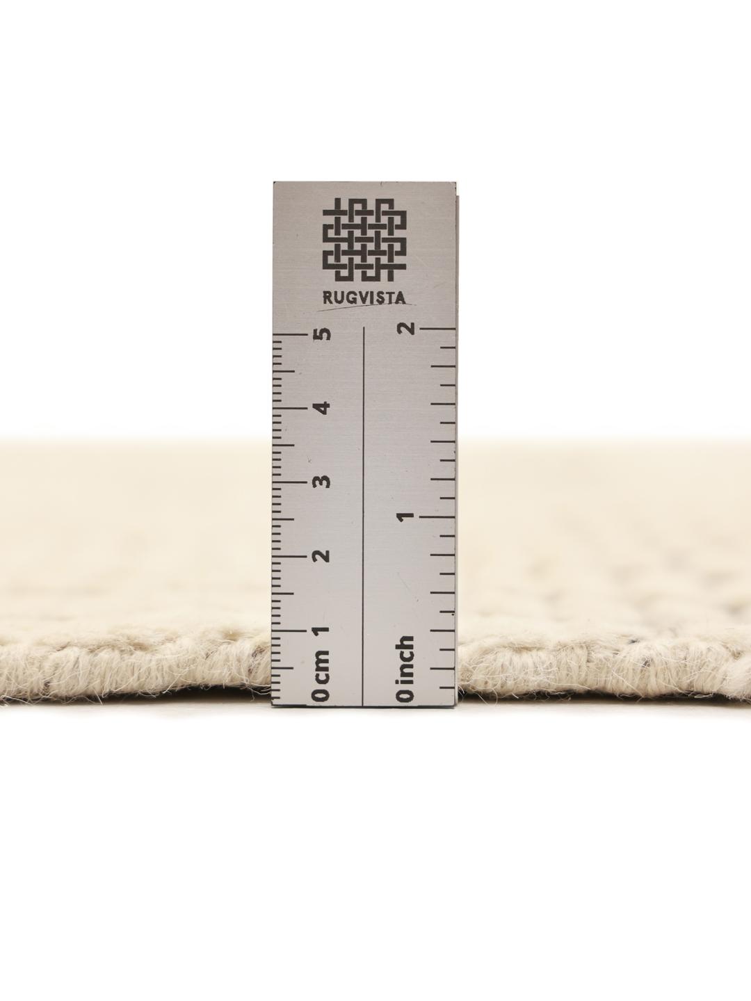 Håndknyttet afghansk tæppe med et minimalistisk ternmønster i beige