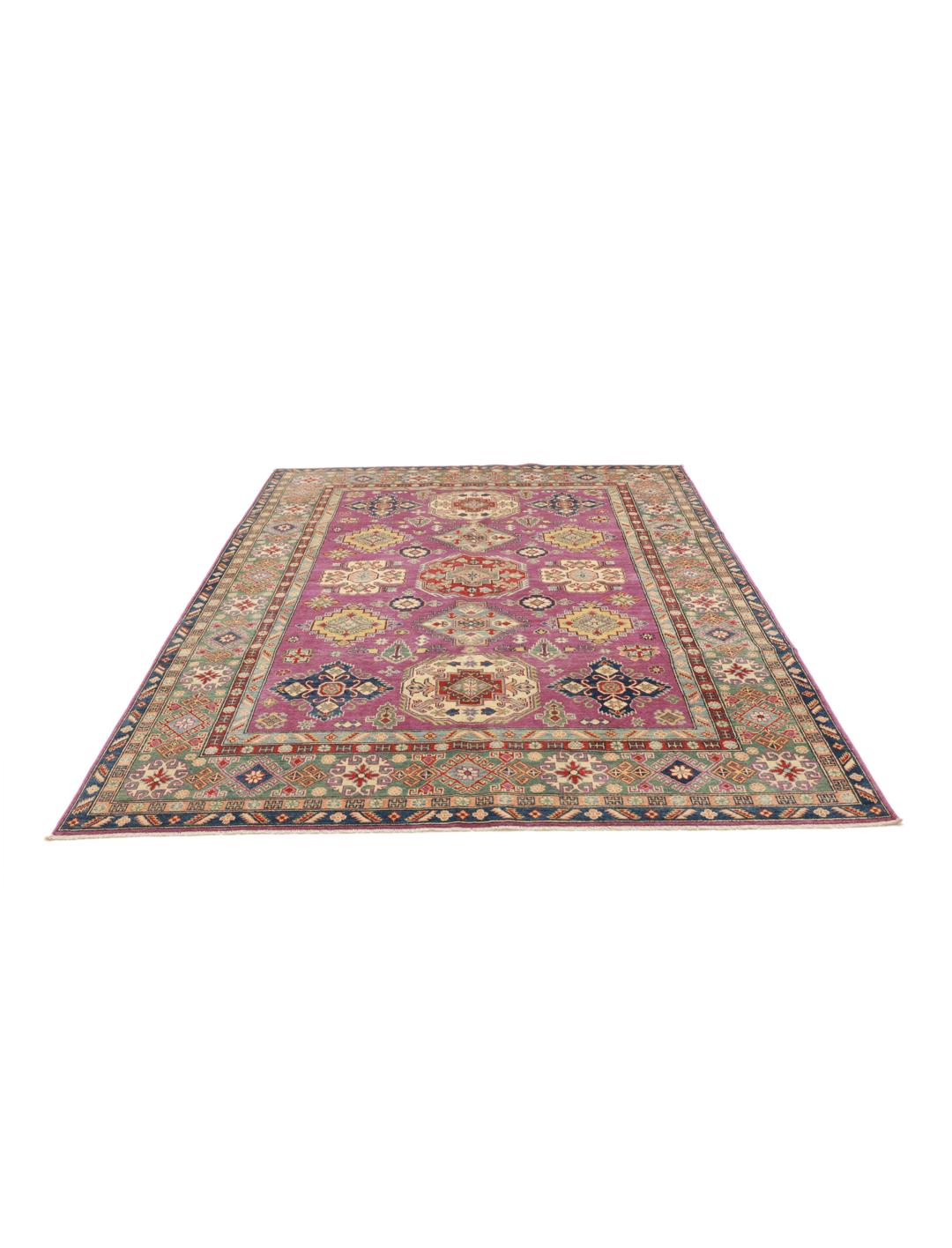 Tapis Kazak afghan noué à la main avec un champ violet éclatant et des motifs géométriques complexes