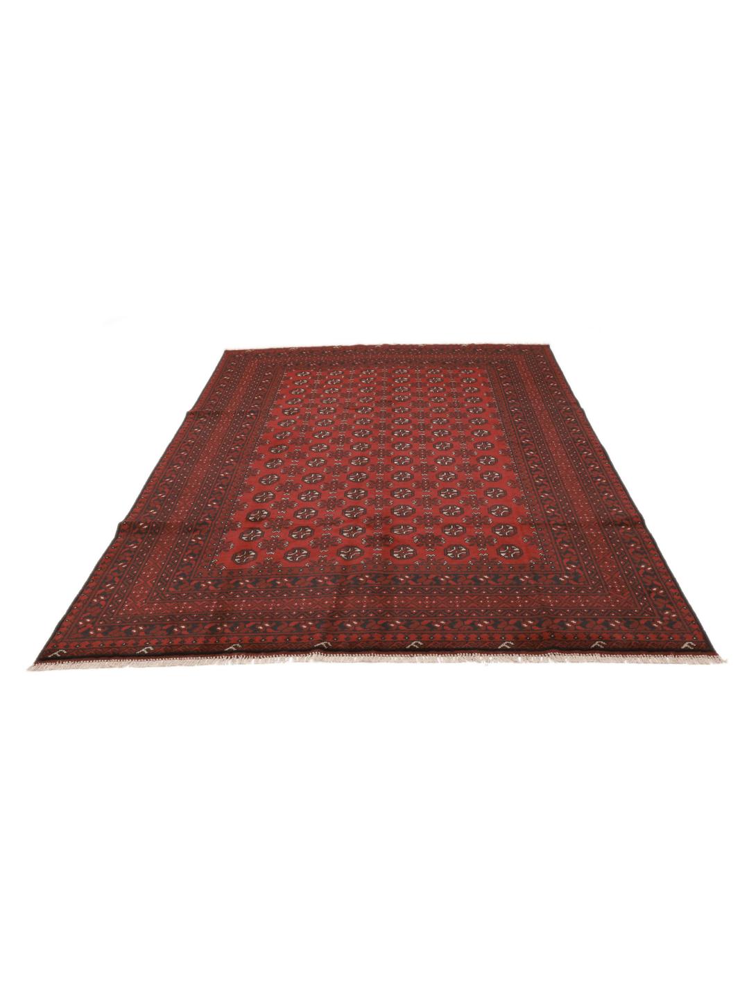 Håndknyttet Afghan Akhche-tæppe med traditionelt rødt felt og mørke geometriske mønstre