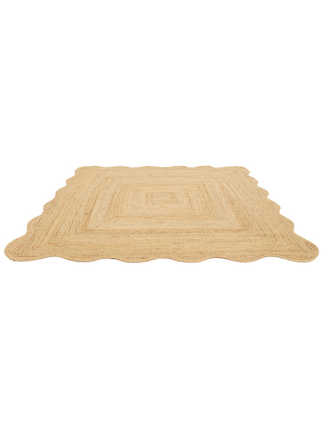Vierkant beige tapijt met schulpranden
