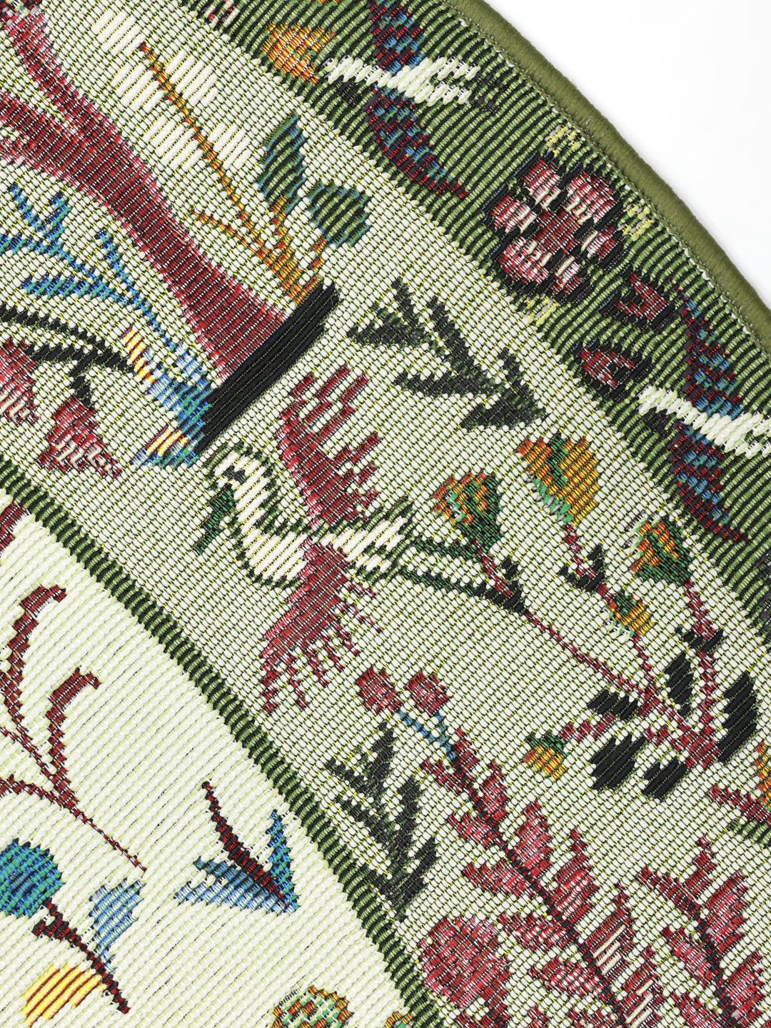 Groen rond tapijt met multicolour diermotieven