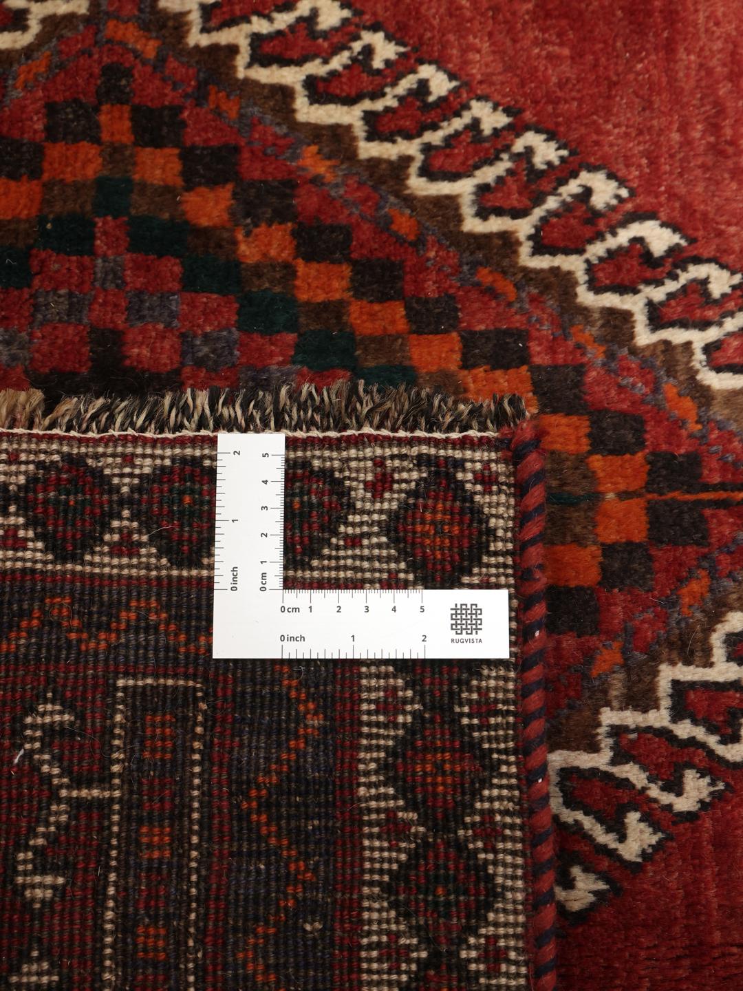 Handgeknoopt rood Shiraz-tapijt uit het Midden-Oosten met geometrische patronen