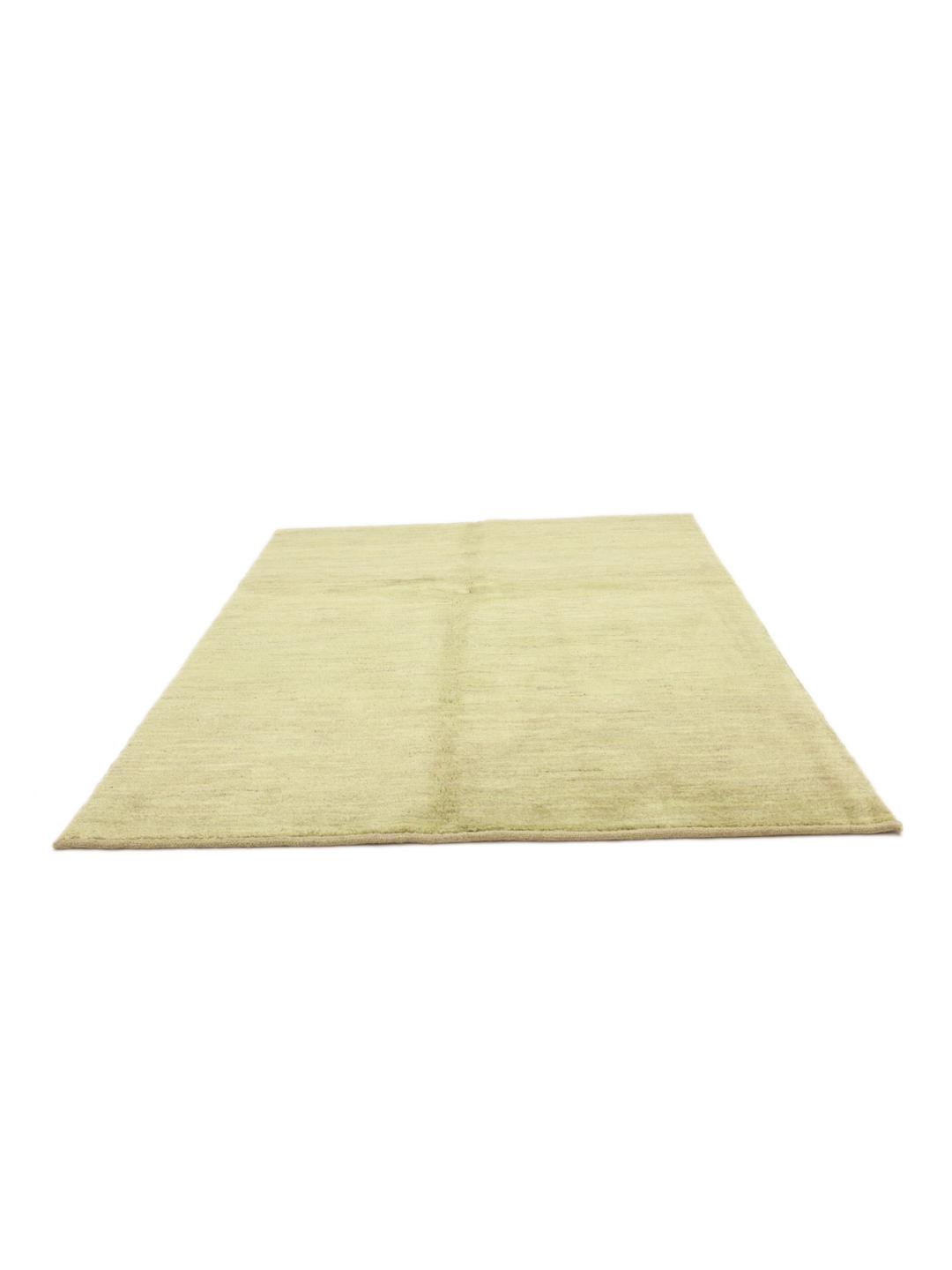 Tapis Gabbeh noué à la main originaire du Moyen-Orient en vert clair