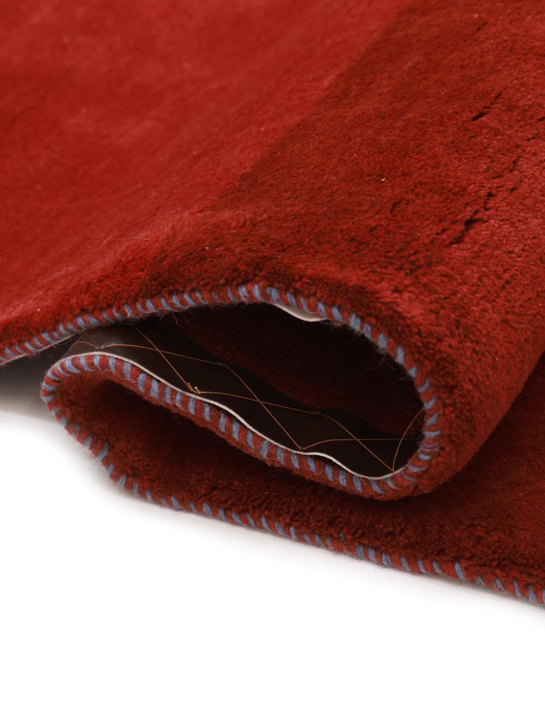 Handgeknoopt rood Gabbeh-tapijt uit het Midden-Oosten