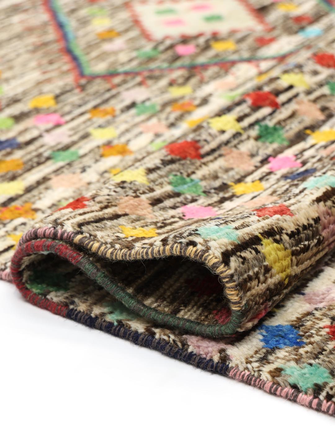 Met de hand geknoopt kleurrijk Berber-tapijt uit Afghanistan