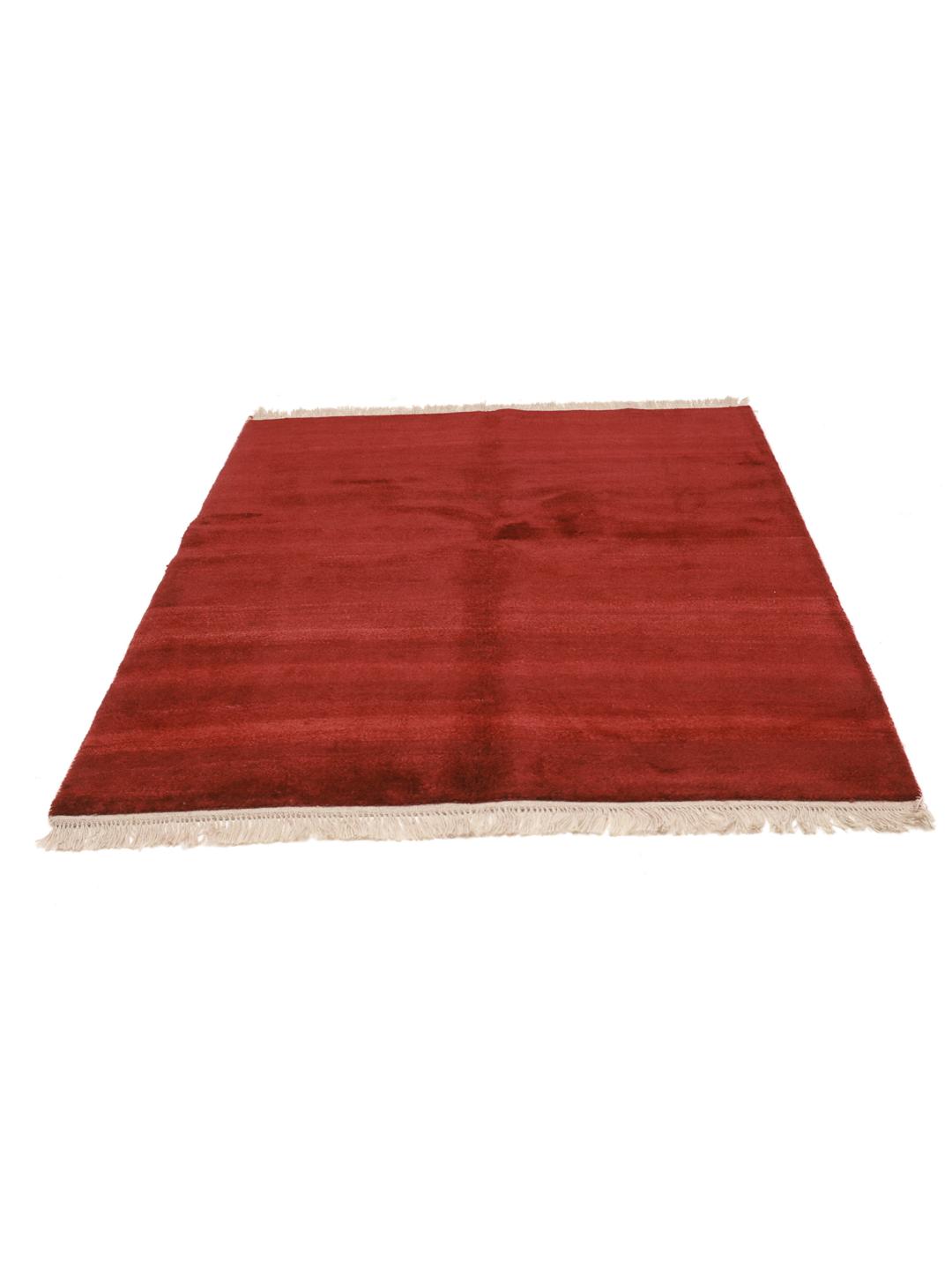 Tapis Gabbeh rouge noué à la main provenant du Moyen-Orient