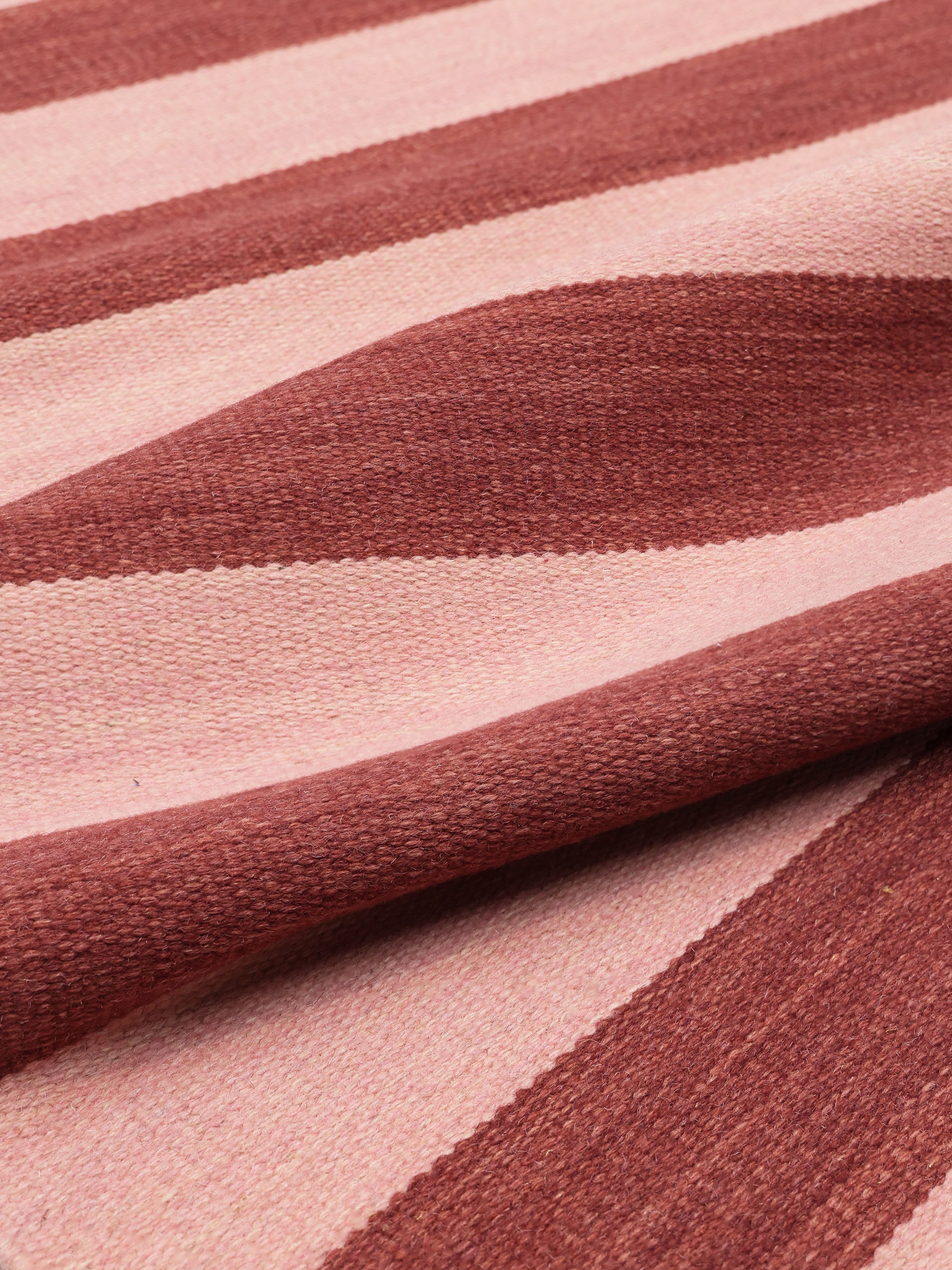 Rugvista premium - Classic Stripe - レッド / ピンク 200 x 300 cm