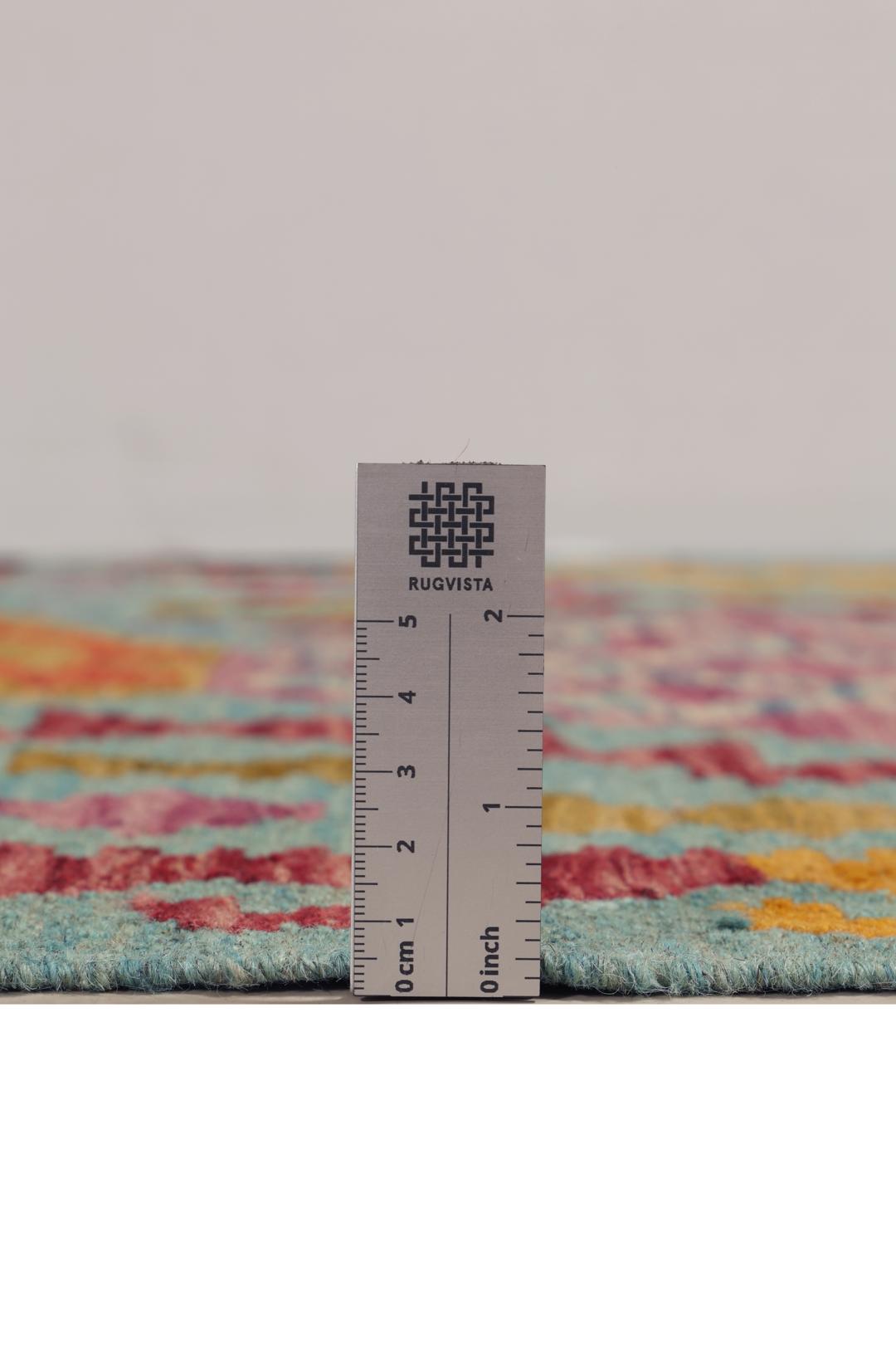 Handgeweven Afghaanse loper met levendige geometrische medaillonpatronen in blauw en meerkleurig