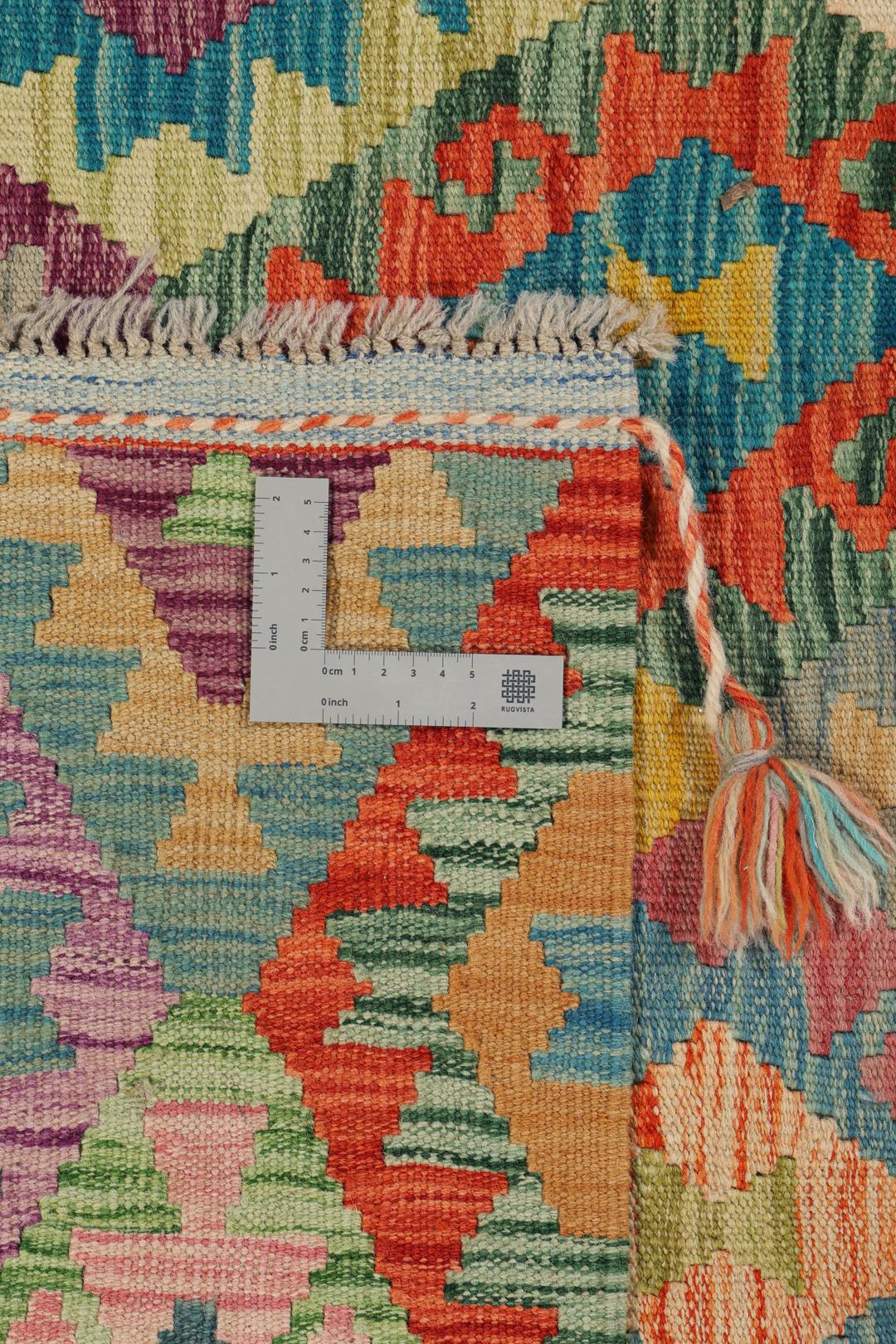 Tapis Kelim afghan tissé à la main avec un motif géométrique en losange coloré