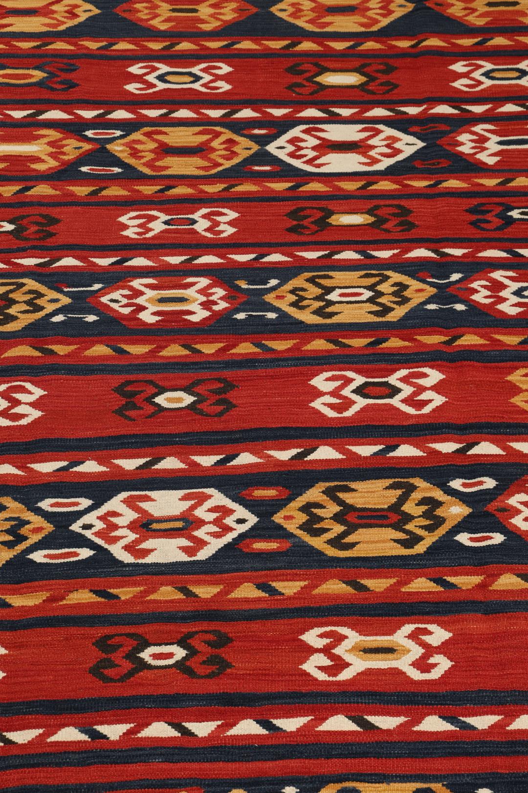 Håndvævet Kilim-tæppe fra Afghanistan i mange farver med geometriske mønstre