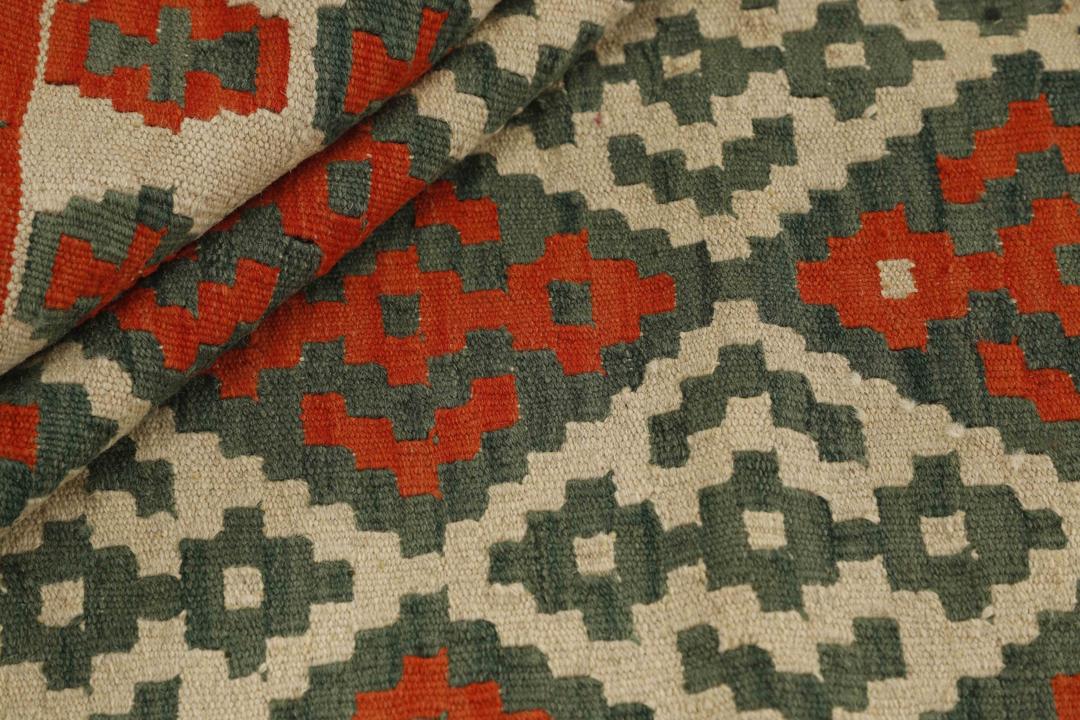 Handgeweven Kilim Qashqai tapijt met levendige meerkleurige geometrische ruitpatronen