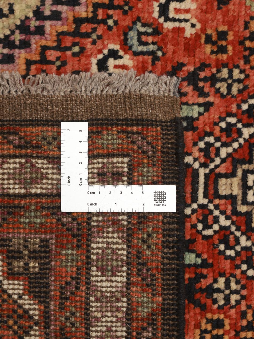Handgeknüpfter Kazak Läufer aus Afghanistan mit einem roten und schwarzen geometrischen Design
