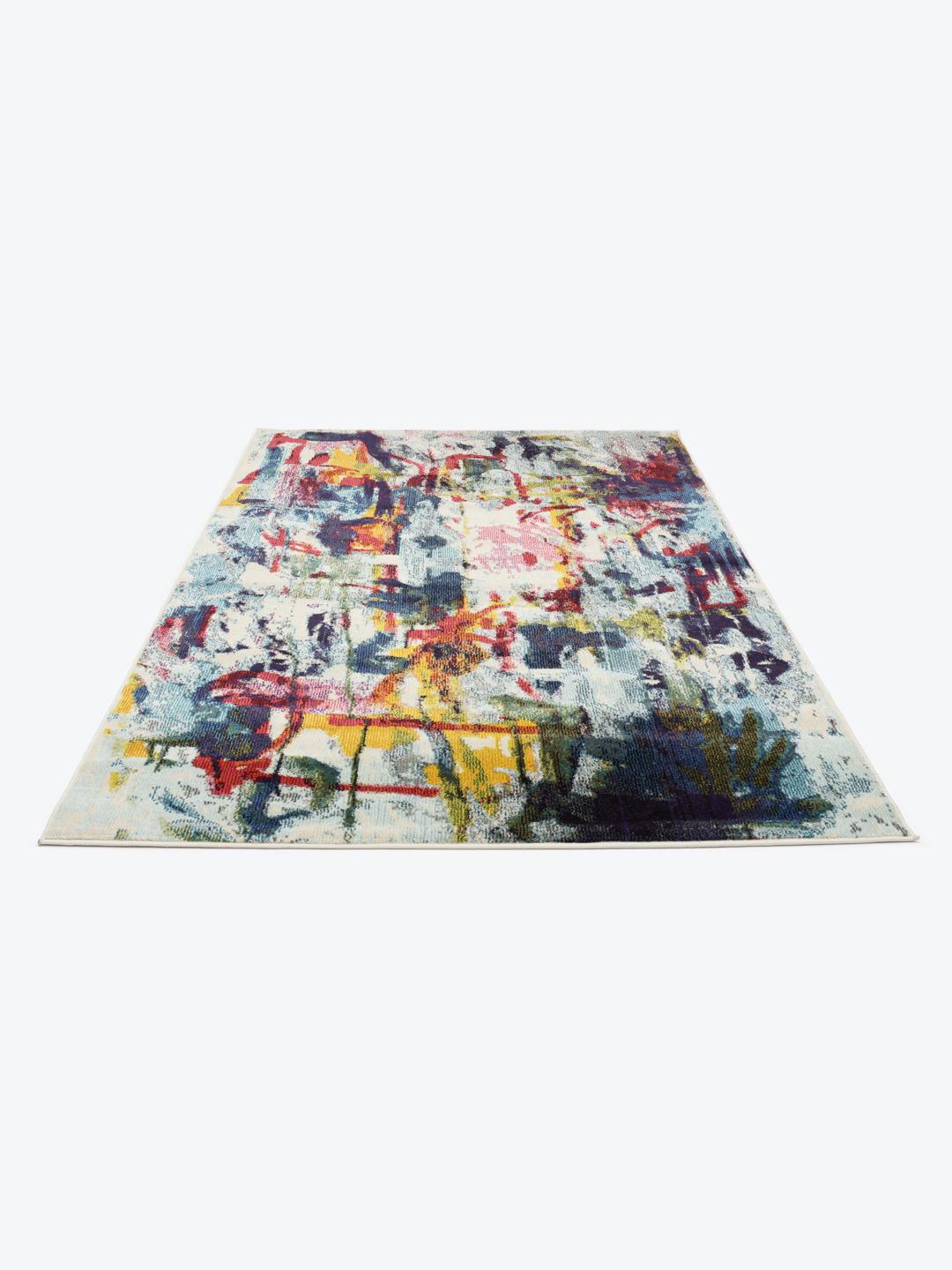 Multicolor vloerkleed met een abstract patroon