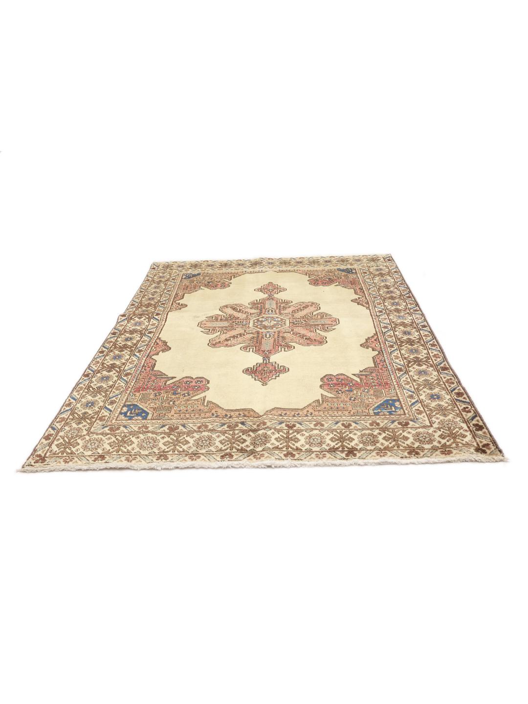 Handgeknoopt beige Tabriz tapijt met decoratief medaillon uit het Midden-Oosten