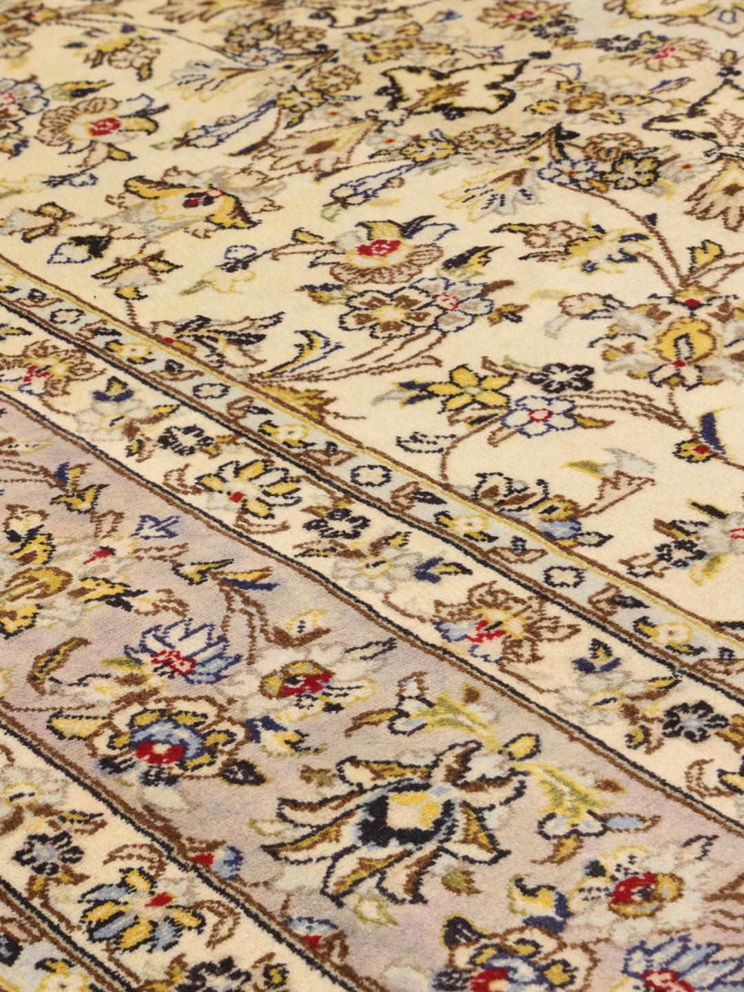 Hand-knotted Keshan rug from the Middle East in beige with floral patterns