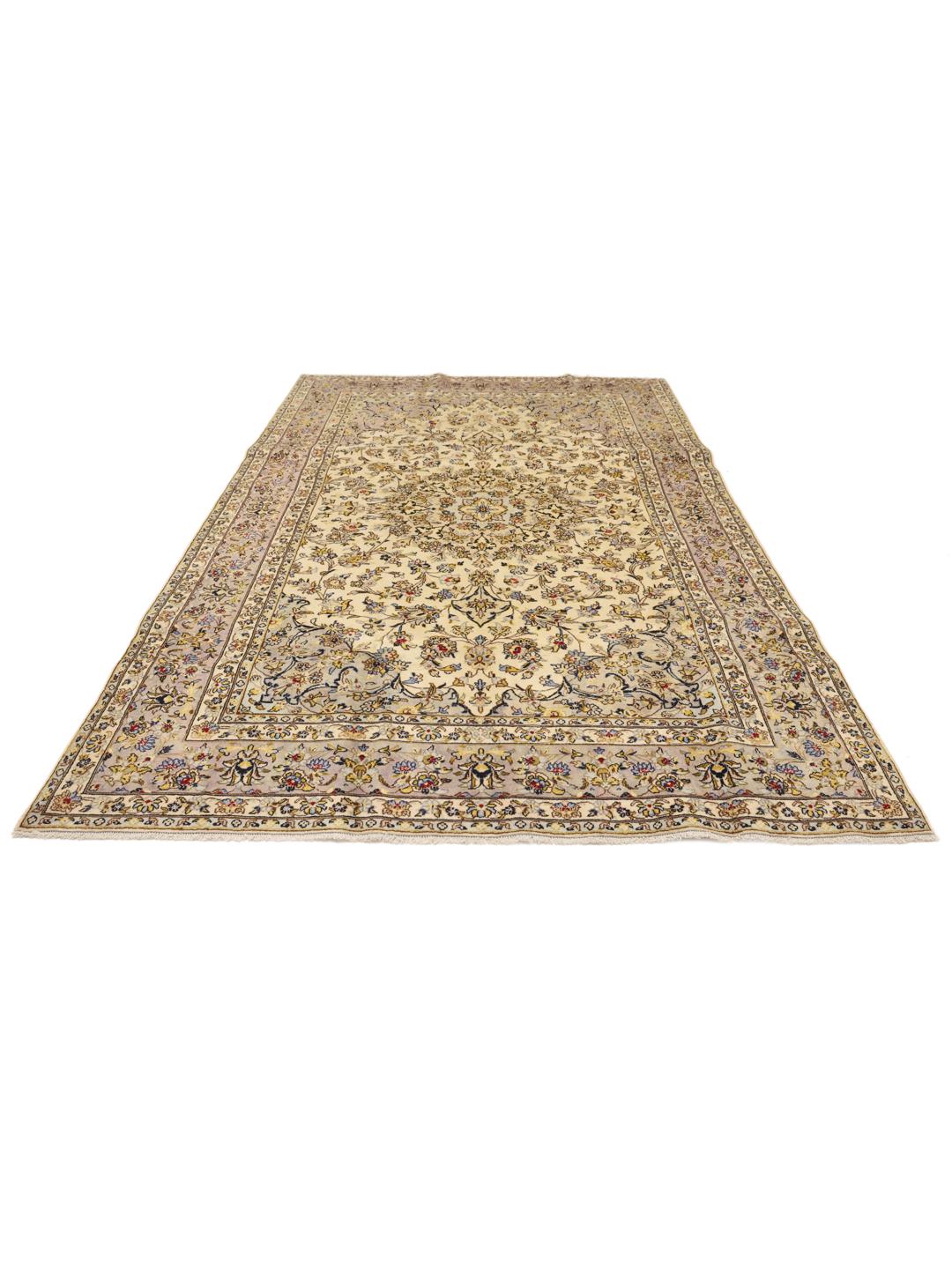 Hand-knotted Keshan rug from the Middle East in beige with floral patterns