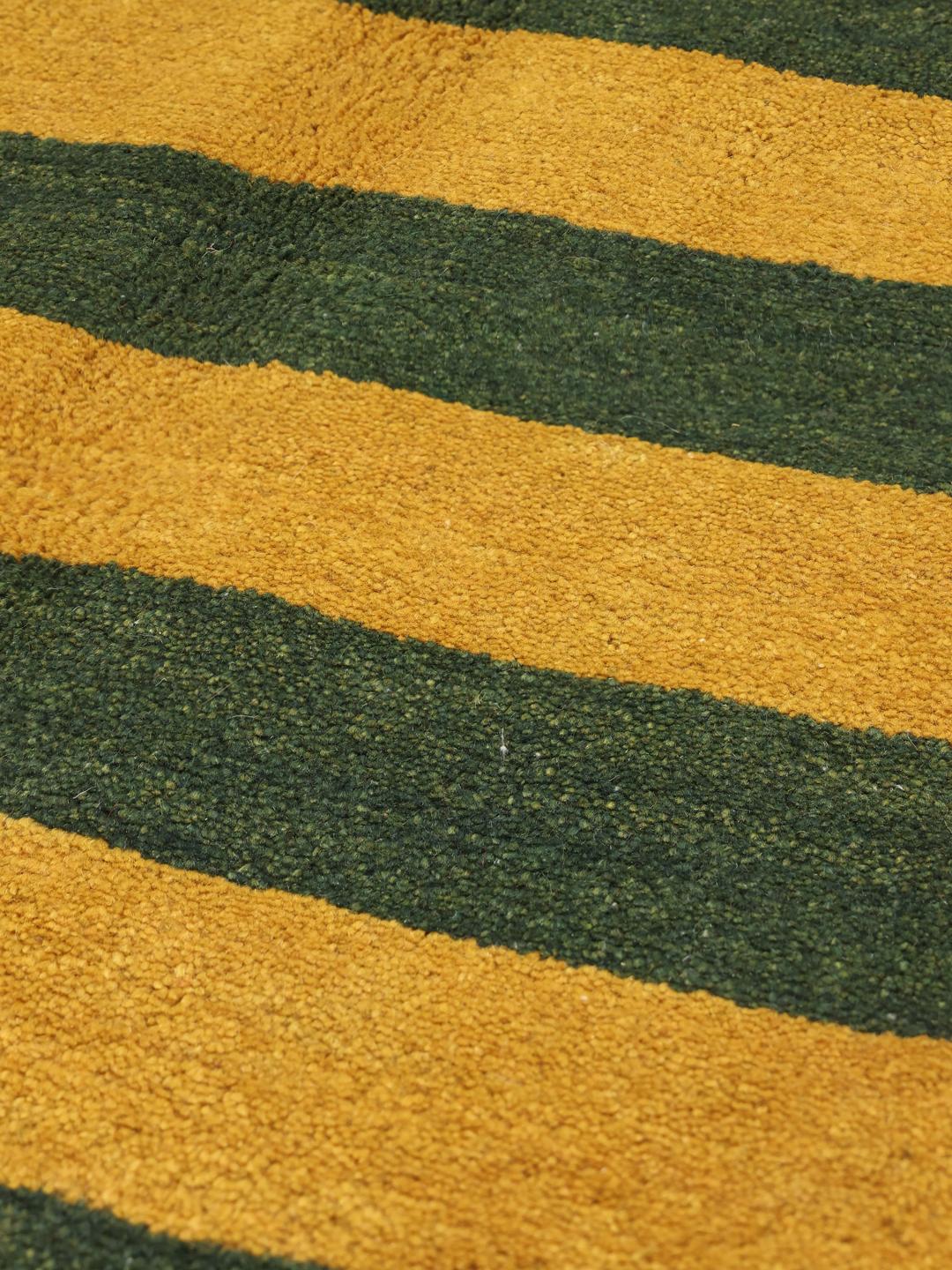 Handgeknoopt Gabbeh Fine vloerkleed met groene en gele strepen uit het Midden-Oosten