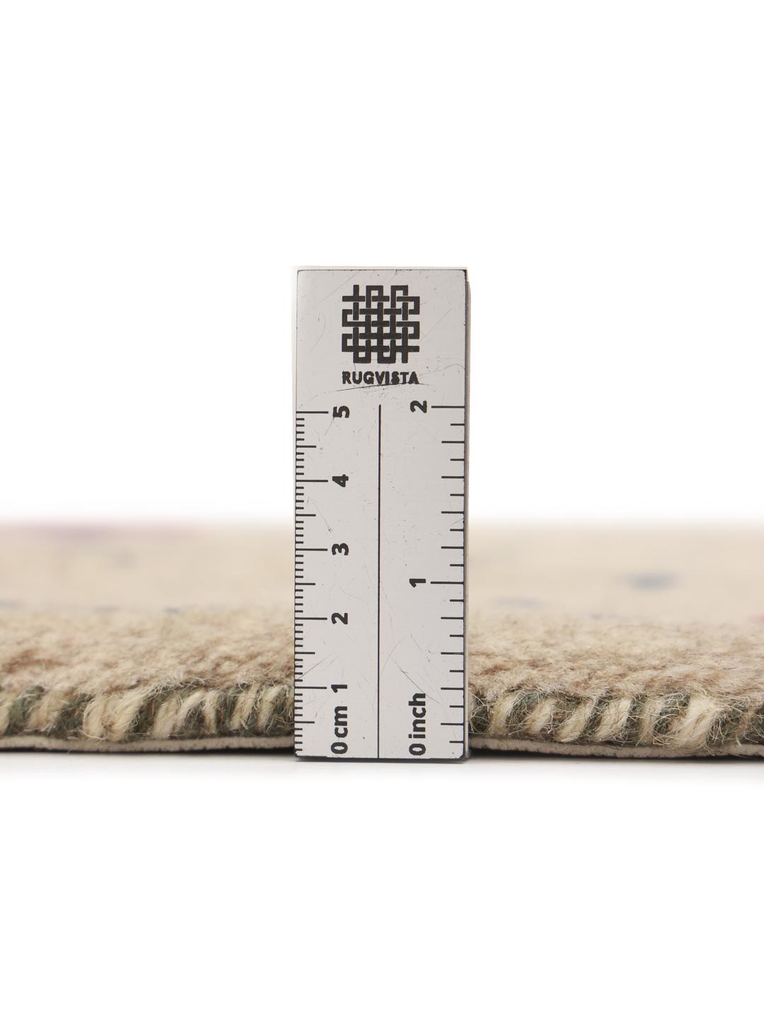 Handgeknoopt Gabbeh-tapijt uit het Midden-Oosten in beige met rode en blauwe motieven
