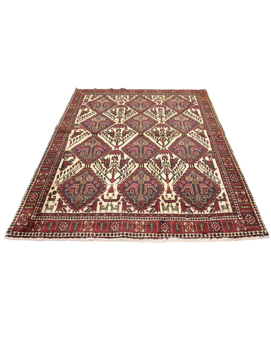 Handgeknoopt Afshar Shahre Babak vloerkleed met complexe geometrische motieven in rode en beige tinten