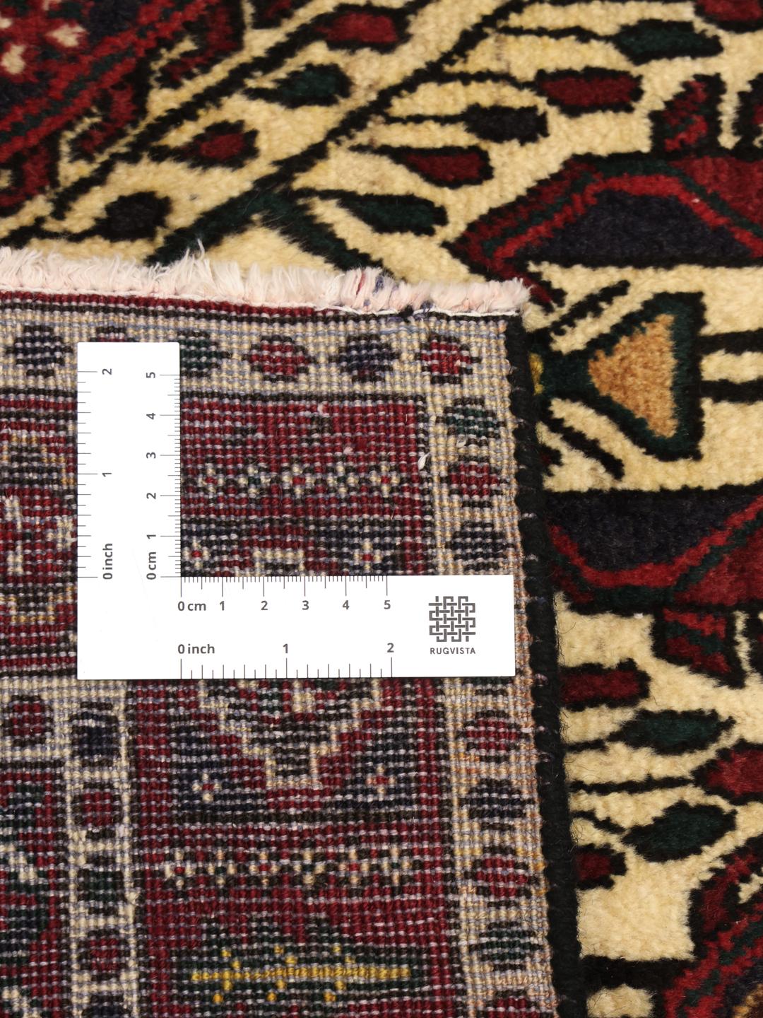 Handgeknoopt Afshar Shahre Babak vloerkleed met complexe geometrische motieven in rode en beige tinten