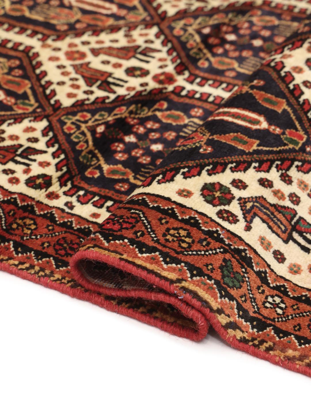 Met de hand geknoopt Afshar Shahre Babak-tapijt met geometrische tribale patronen in rood en donkerblauw uit het Midden-Oosten