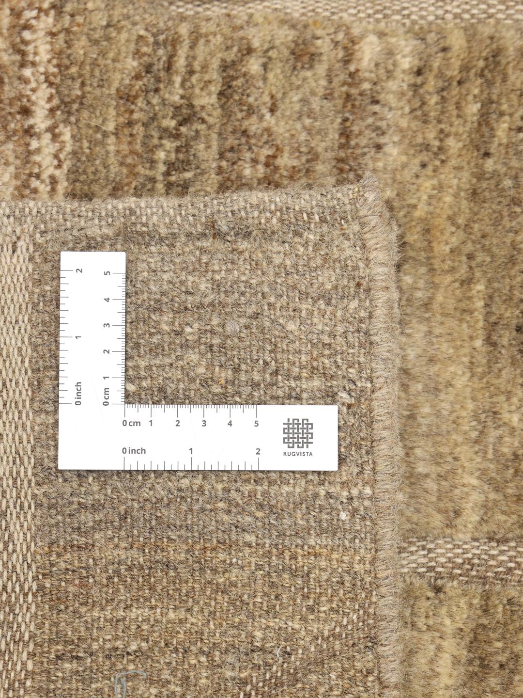 Handgeknoopt Marokkaans Berber kleed in neutrale beige tinten uit het Midden-Oosten