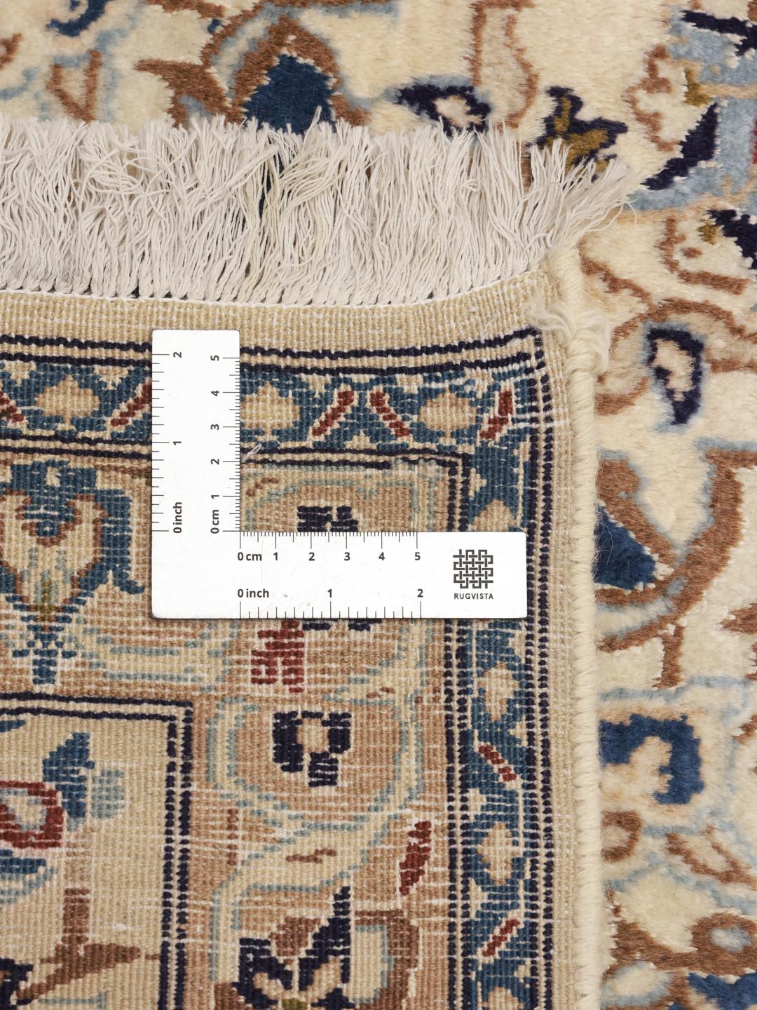 Met de hand geknoopt Nain-tapijt uit het Midden-Oosten in blauwe en crèmetinten