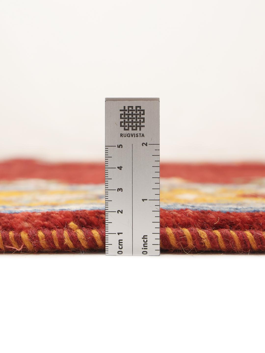Handgeknoopt Loribaft-tapijt uit het Midden-Oosten met een rood veld en gouden rand