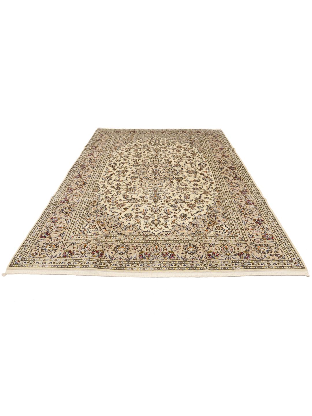 Handgeknoopt Keshan-tapijt uit het Midden-Oosten in beige tinten