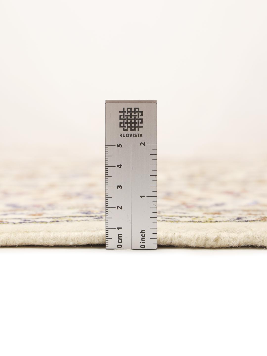 Handgeknoopt Keshan-tapijt uit het Midden-Oosten in beige tinten