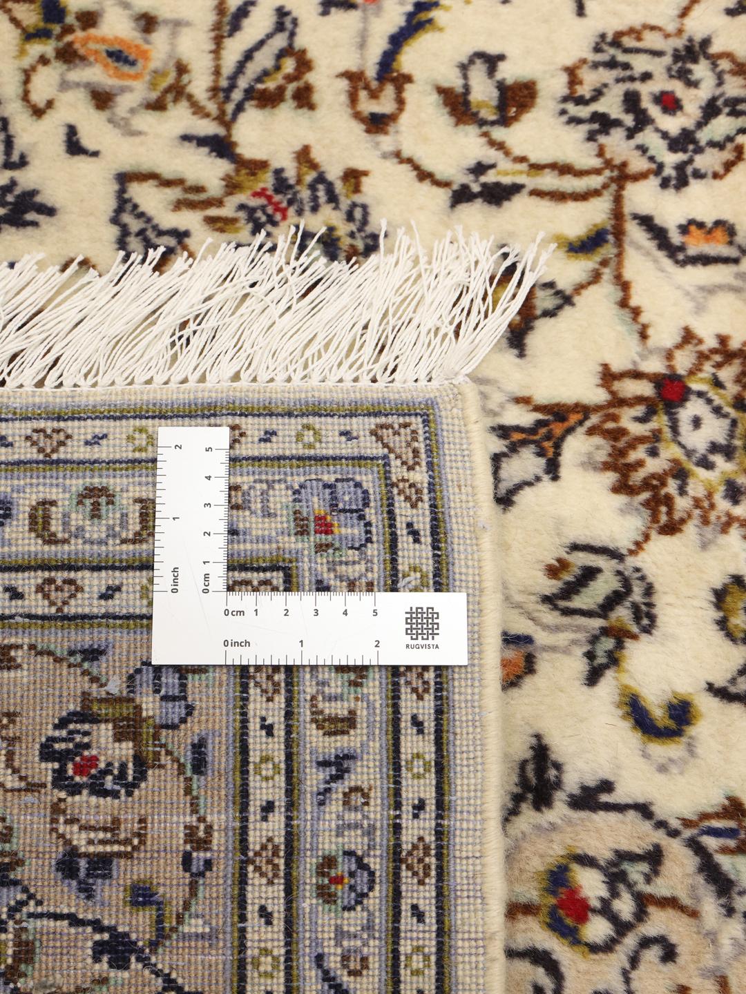 Handgeknoopt Keshan-tapijt uit het Midden-Oosten in beige tinten