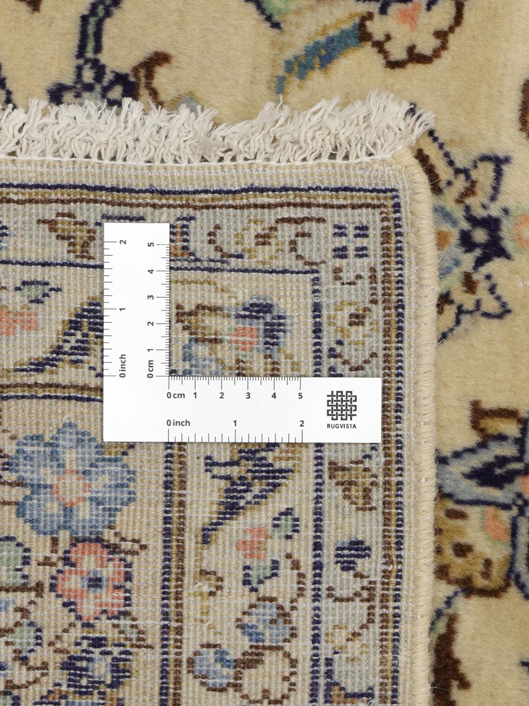Håndknyttet Keshan-tæppe fra Mellemøsten i beige med blomstermønstre