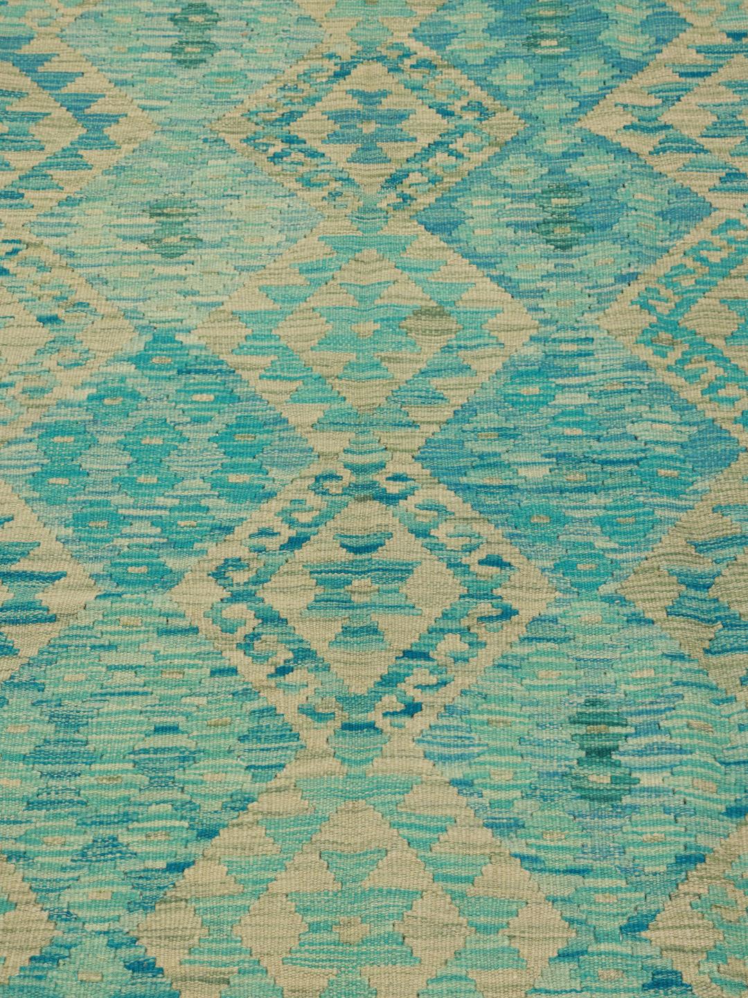 Håndvævet afghansk Kelim-tæppe i blågrøn og beige med geometriske mønstre